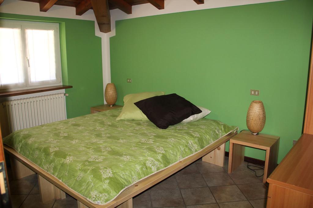 Veranda Beach Apartment Pianello Del Lario Cameră foto