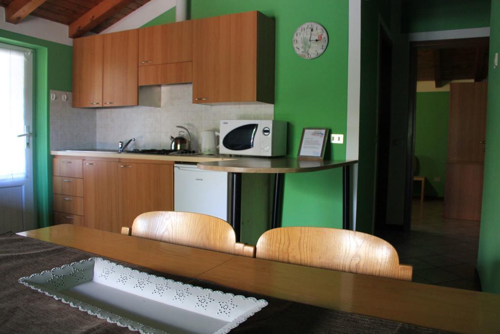 Veranda Beach Apartment Pianello Del Lario Cameră foto